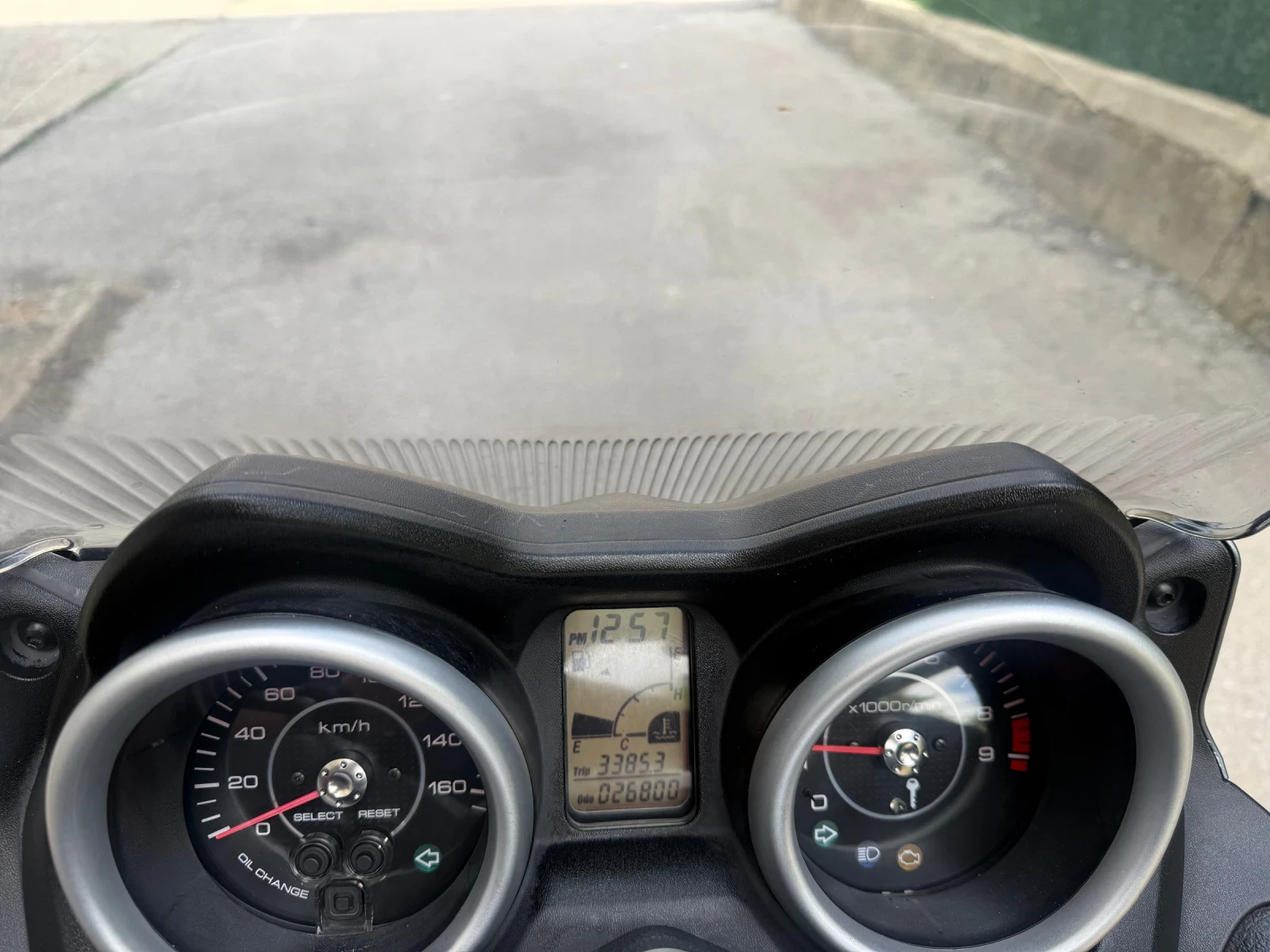 Yamaha X-max 250, 2014 год., снимка 10 - Мотоциклети и мототехника - 54829599