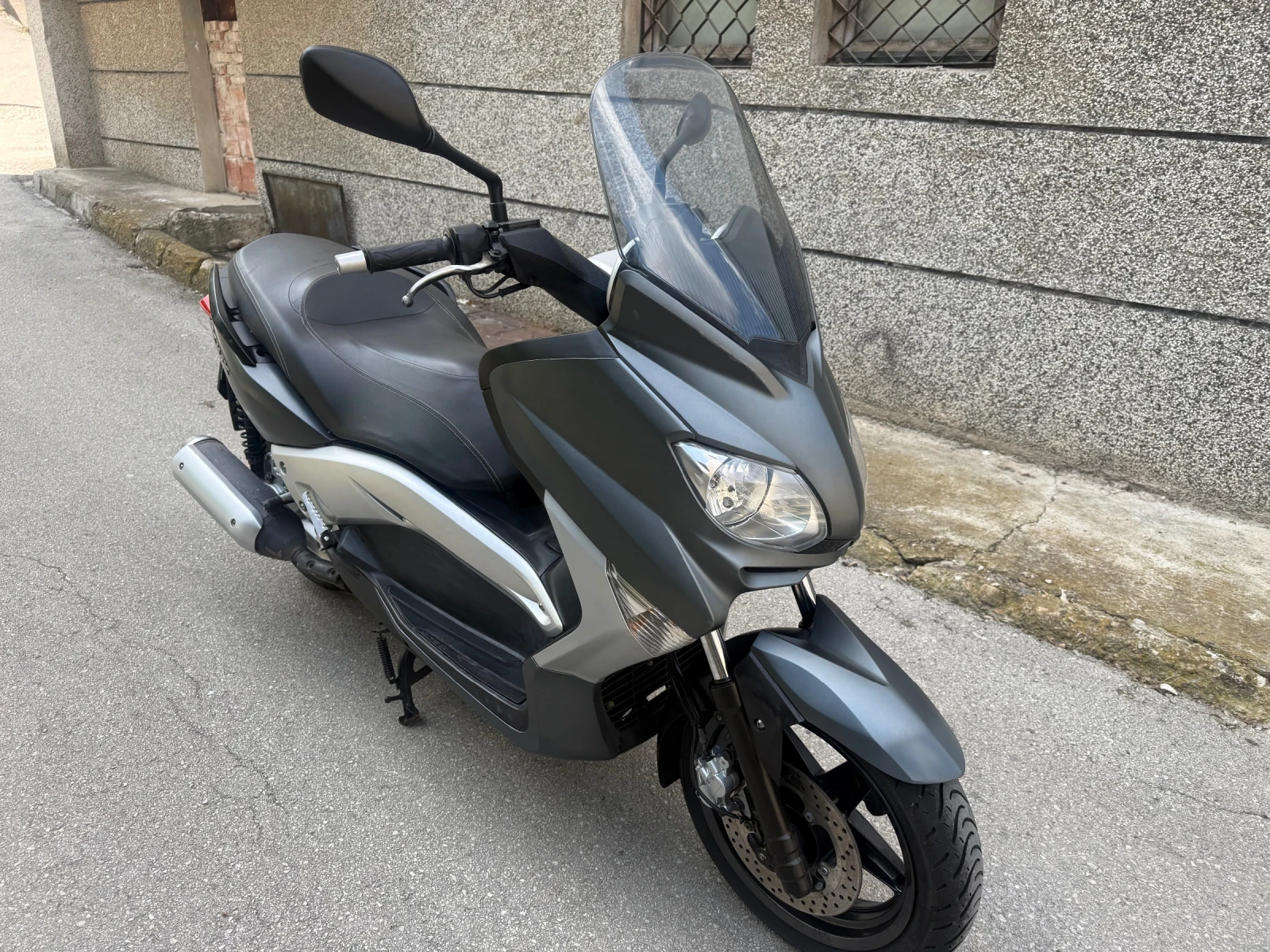 Yamaha X-max 250, 2014 год., снимка 2 - Мотоциклети и мототехника - 54829599