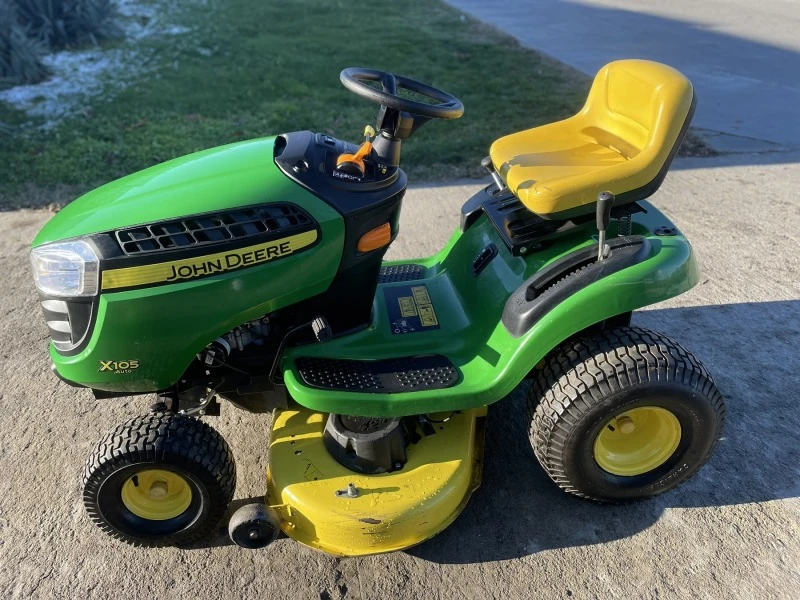 Трактор John Deere Косачка X105Auto, снимка 3 - Селскостопанска техника - 47108342