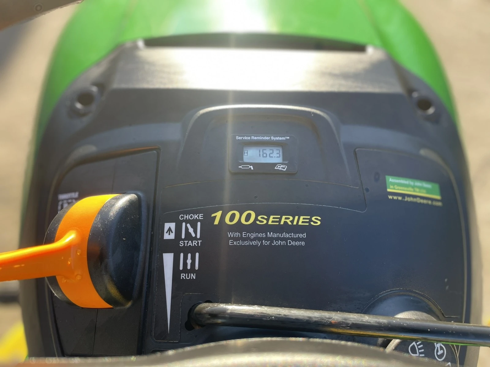 Трактор John Deere Косачка X105Auto - изображение 9