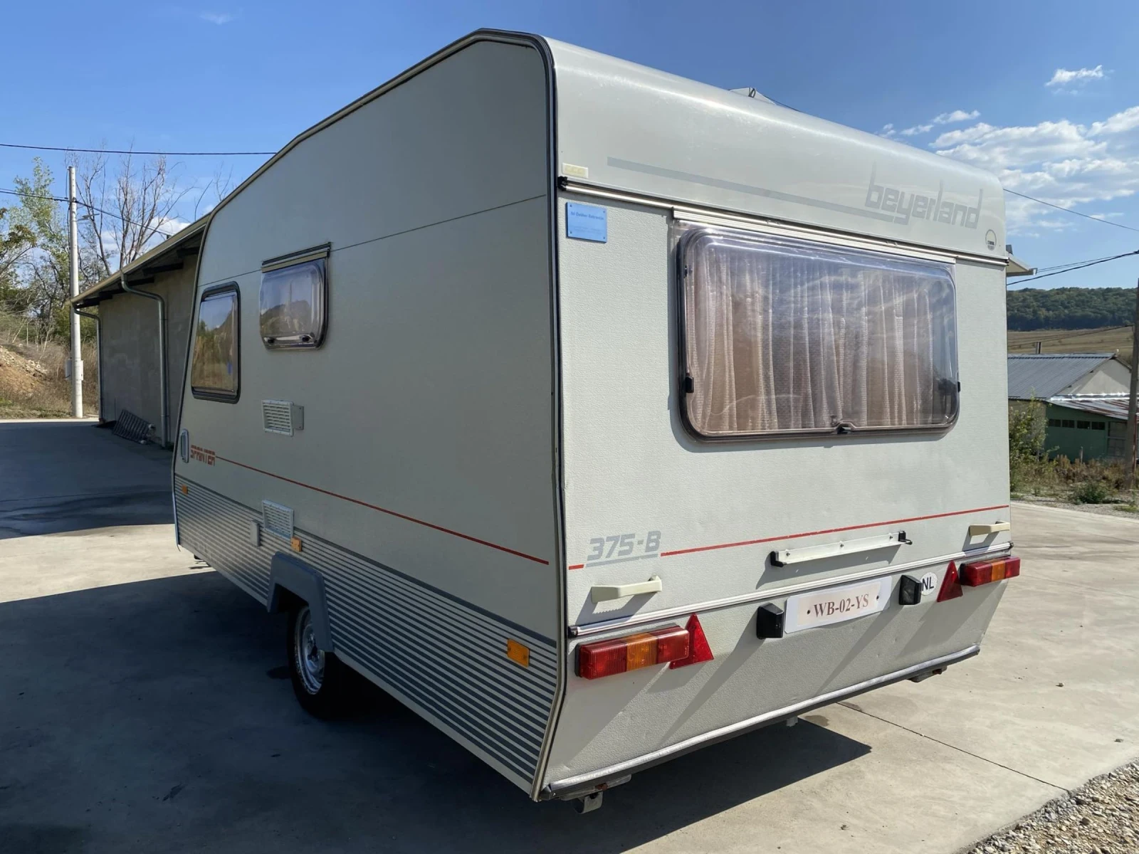 Каравана Beyerland Sprinter 375B - изображение 4