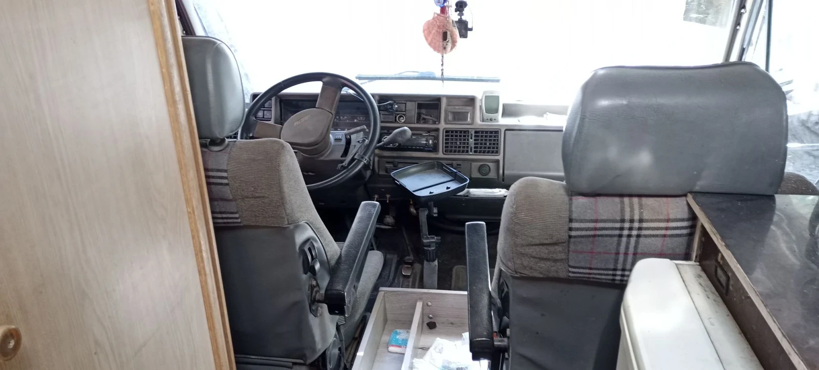 Кемпер Fiat Дукато, снимка 5 - Каравани и кемпери - 56171170
