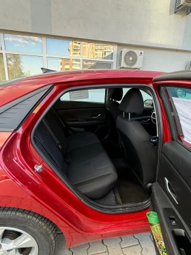 Hyundai Elantra 2.0 2023 бензин 8 скорости и автомат, снимка 14