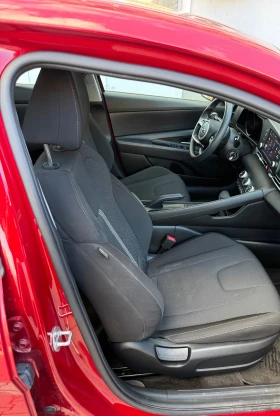 Hyundai Elantra 2.0 2023 бензин 8 скорости и автомат, снимка 13