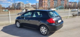 Toyota Auris, снимка 2