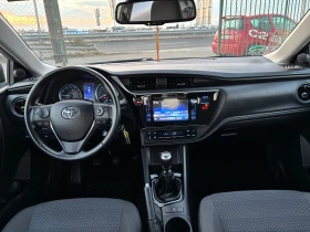 Toyota Corolla 1.6 , снимка 11