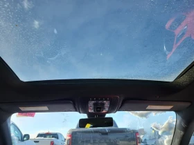 Mercedes-Benz CLA 250 AMG-Line * Червен салон * CARFAX * Панорама - 26300 € / 51438.33 лв. - 70786028 10