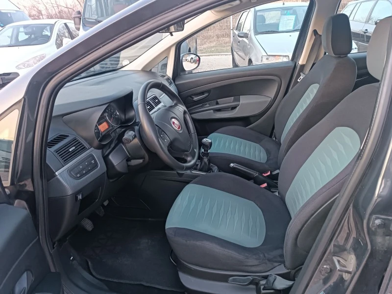 Fiat Punto 1.4 бензин газ, снимка 11 - Автомобили и джипове - 44356727