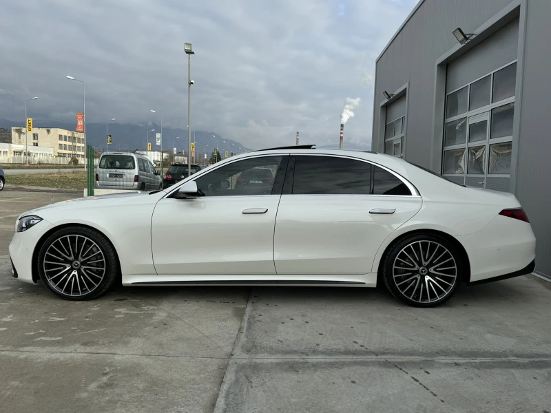 Mercedes-Benz S 500 * 4M* L* AMG Line* 3xTV* Head Up* 9G* Pano* 360, снимка 2 - Автомобили и джипове - 48221769