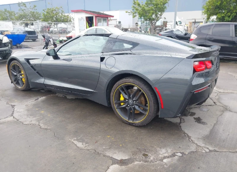 Chevrolet Corvette STINGRAY Z51 6.2* Обдух* Диг. табло* HeadUP* , снимка 4 - Автомобили и джипове - 48786195