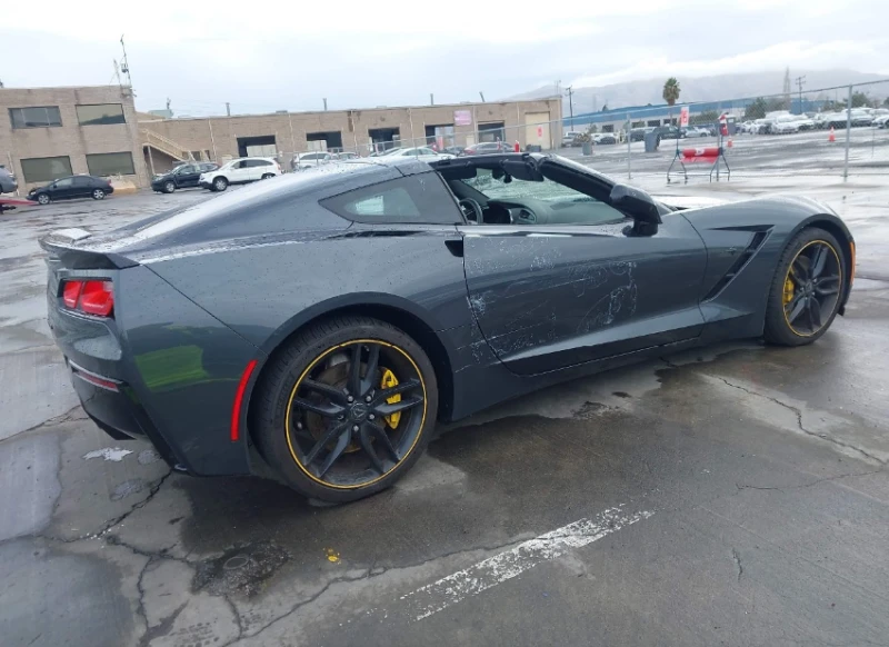 Chevrolet Corvette STINGRAY Z51 6.2* Обдух* Диг. табло* HeadUP* , снимка 6 - Автомобили и джипове - 48786195