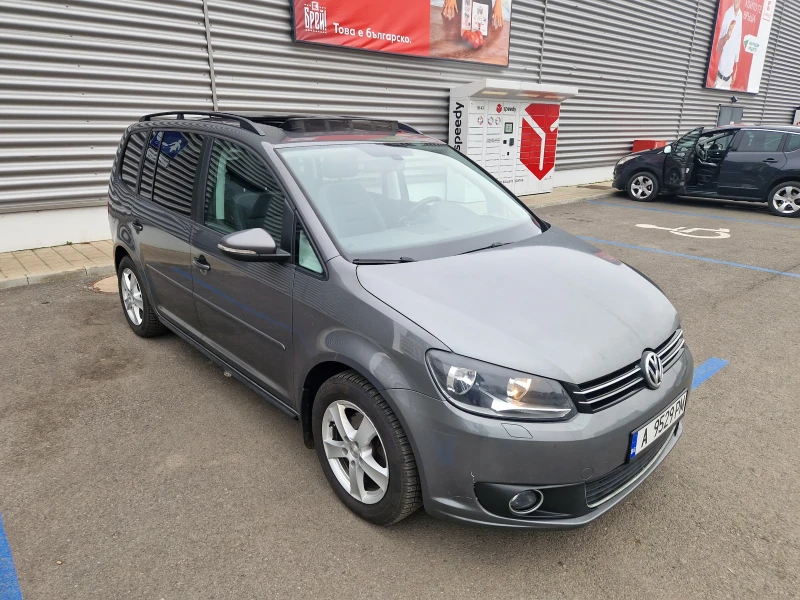 VW Touran 1.6 TDI, снимка 3 - Автомобили и джипове - 48927895