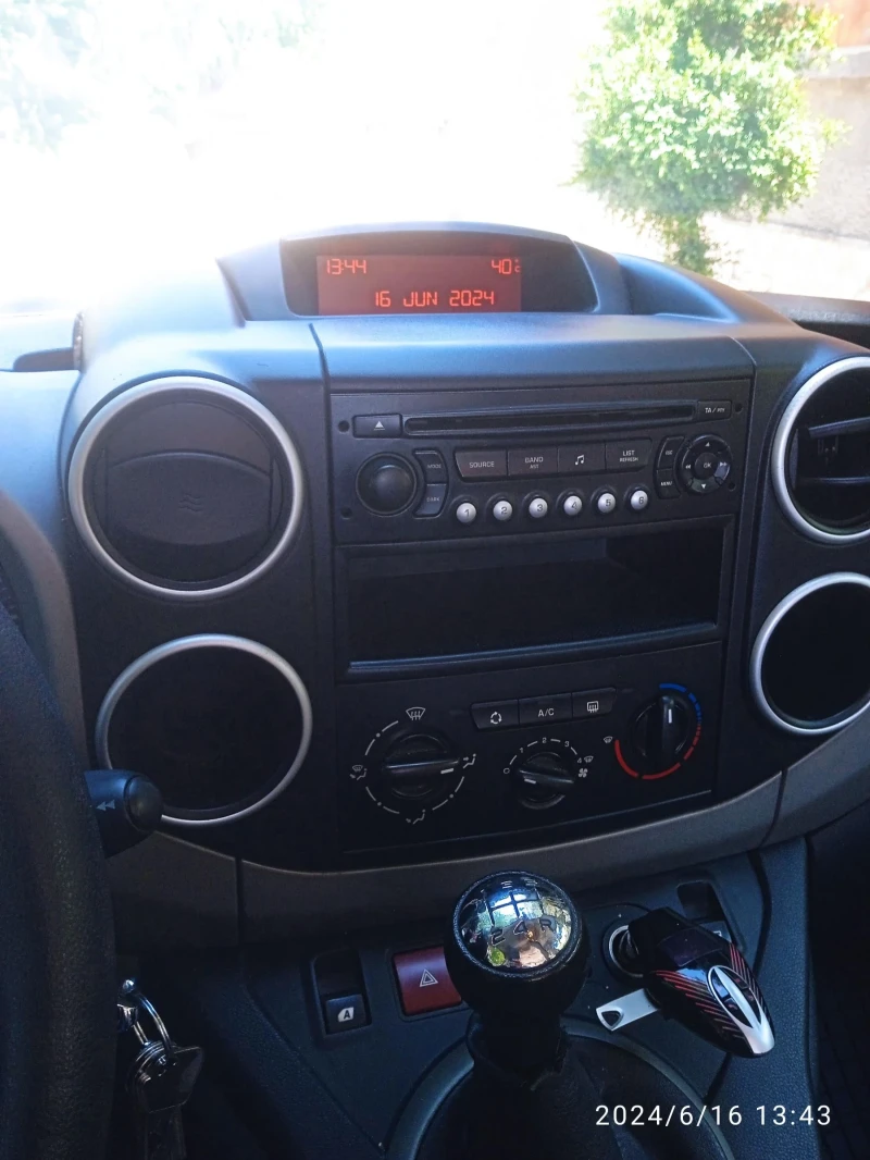 Citroen Berlingo, снимка 6 - Автомобили и джипове - 52253917