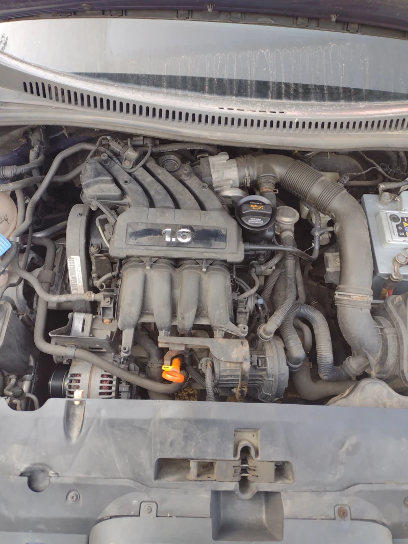 Seat Toledo 1.6 / 102 кс, снимка 9 - Автомобили и джипове - 52383133