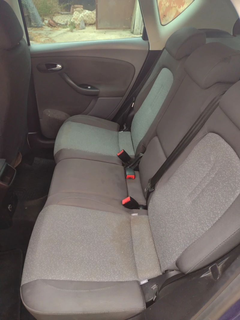 Seat Toledo 1.6 / 102 кс, снимка 8 - Автомобили и джипове - 52383133