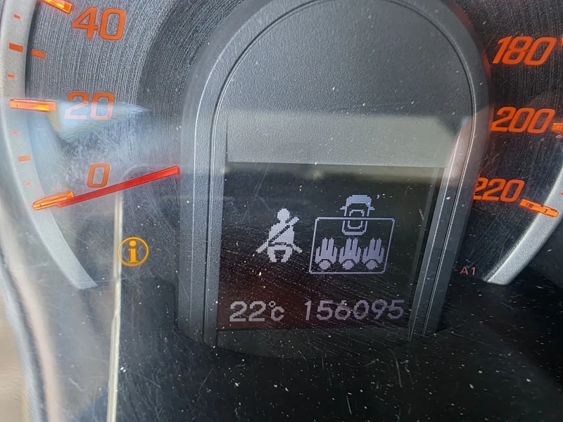 Honda Jazz 1.4 i 100k.c , снимка 17 - Автомобили и джипове - 50963045