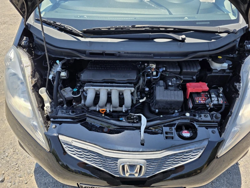 Honda Jazz 1.4 i 100k.c , снимка 16 - Автомобили и джипове - 50963045