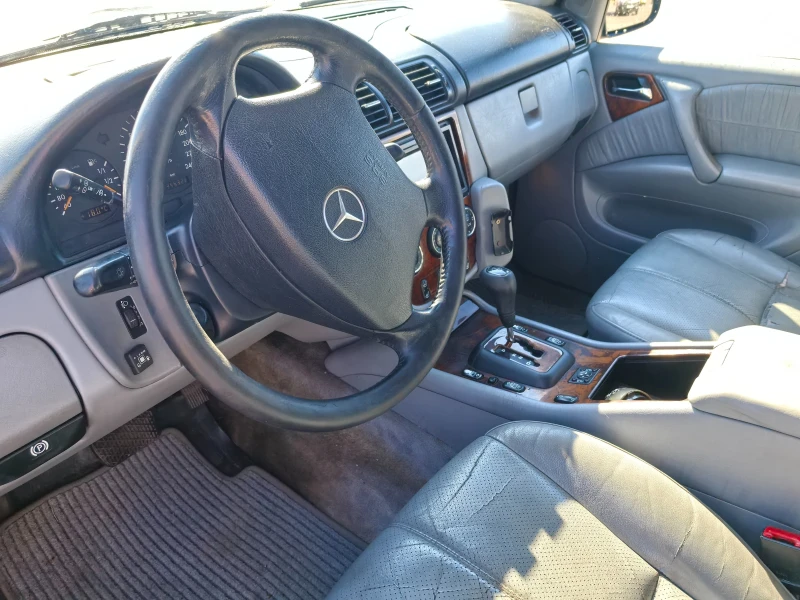 Mercedes-Benz 320 facelift, снимка 5 - Автомобили и джипове - 52597903