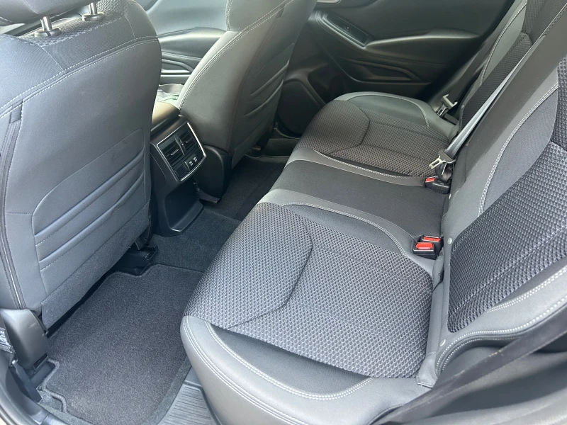 Subaru Forester PREMIUM 4x4 13 000 КМ НОВА, снимка 7 - Автомобили и джипове - 51509899