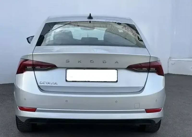 Skoda Octavia, снимка 2 - Автомобили и джипове - 52889177