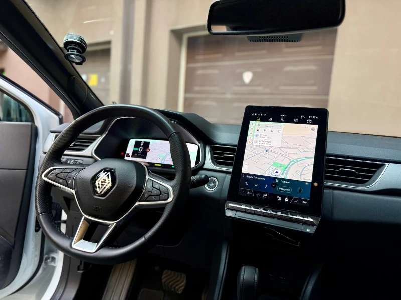 Renault Captur E-TECH FULL Hybrid, снимка 11 - Автомобили и джипове - 52728338