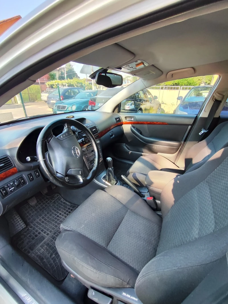 Toyota Avensis, снимка 2 - Автомобили и джипове - 52946292