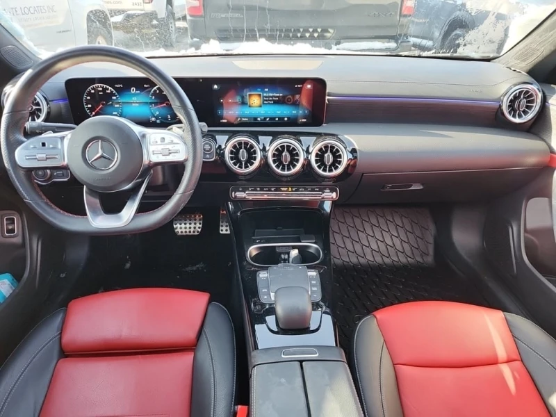 Mercedes-Benz CLA 250 AMG-Line * Червен салон * CARFAX * Панорама, снимка 5 - Автомобили и джипове - 53276869