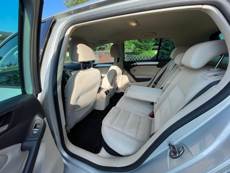 VW Golf 1.6TDI, снимка 9 - Автомобили и джипове - 53350049