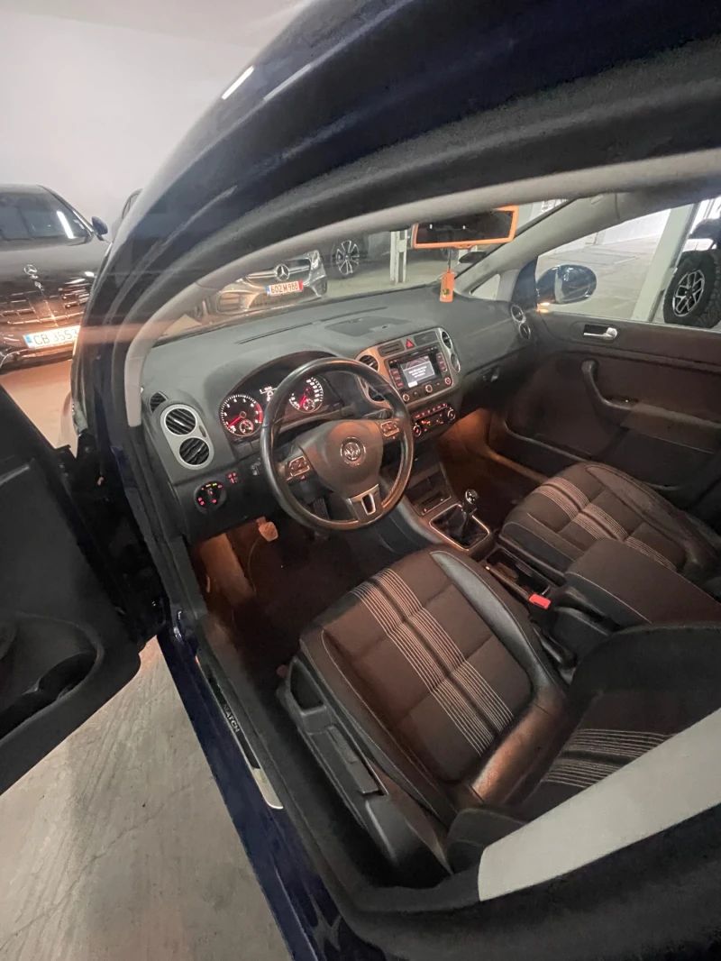 VW Golf Plus 1.4TSI/Подгрев/Парктр/Обслужена/ГЕРМАНИЯ!!!, снимка 10 - Автомобили и джипове - 53434375