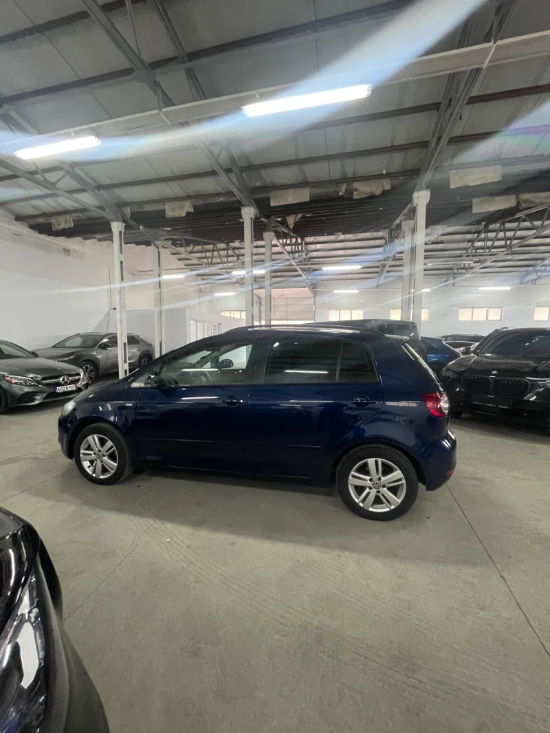 VW Golf Plus 1.4TSI/Подгрев/Парктр/Обслужена/ГЕРМАНИЯ!!!, снимка 8 - Автомобили и джипове - 53434375