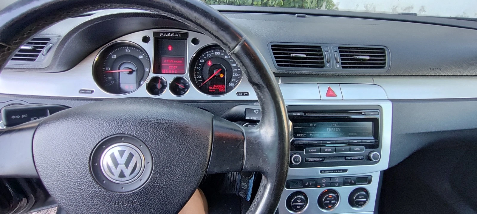 VW Passat 2.0TDI-140к.с. DSG Лизинг Бартер | Mobile.bg — изображение 15