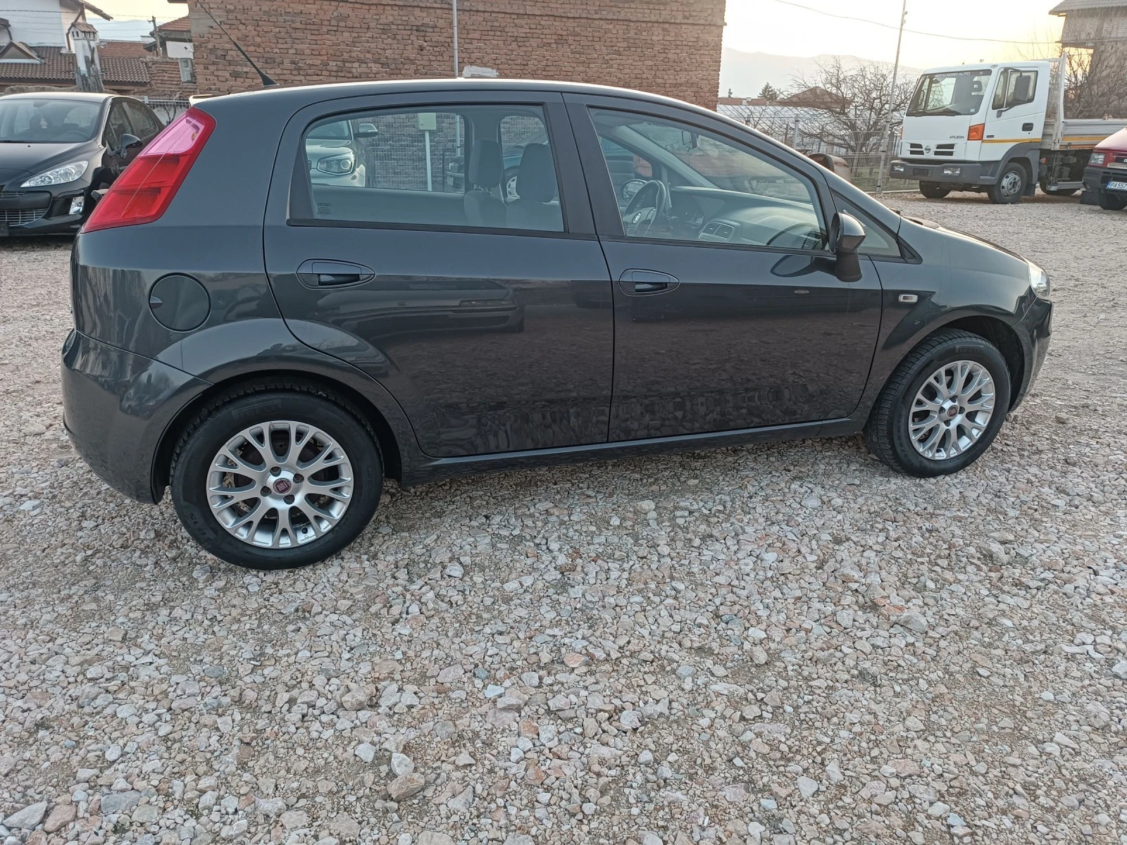 Fiat Punto 1.4 бензин газ - изображение 5