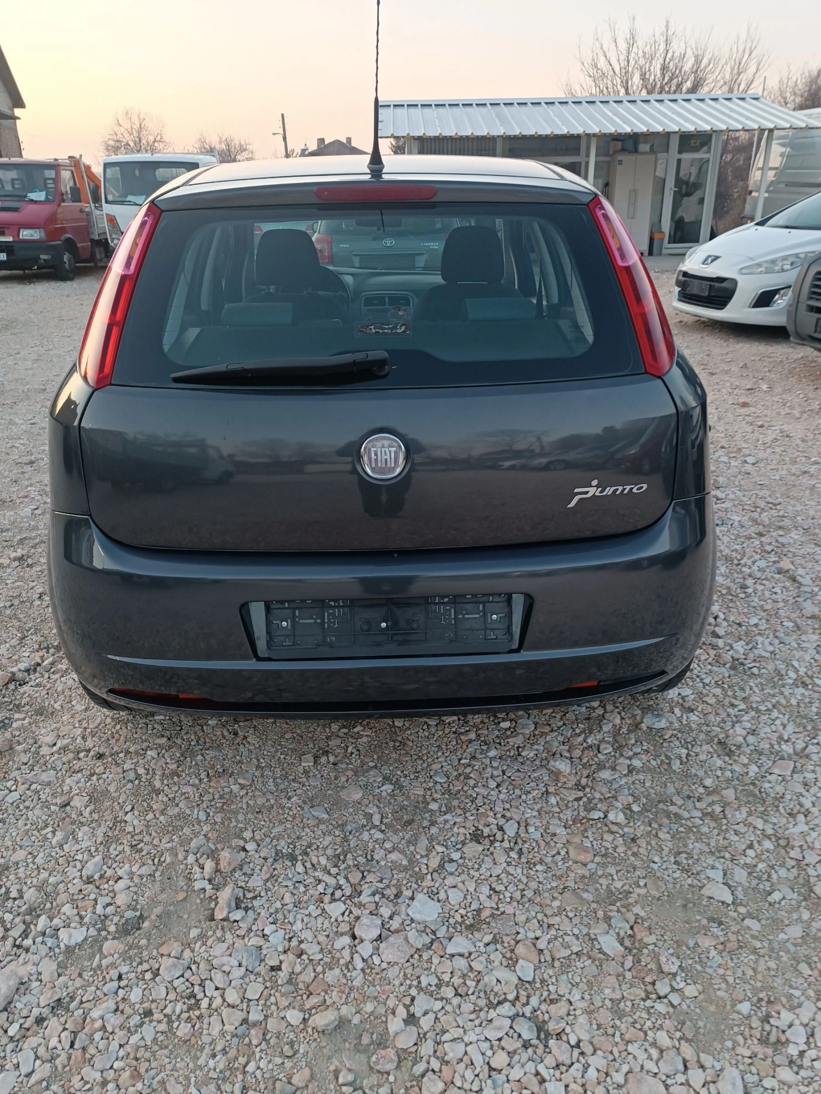 Fiat Punto 1.4 бензин газ - изображение 4