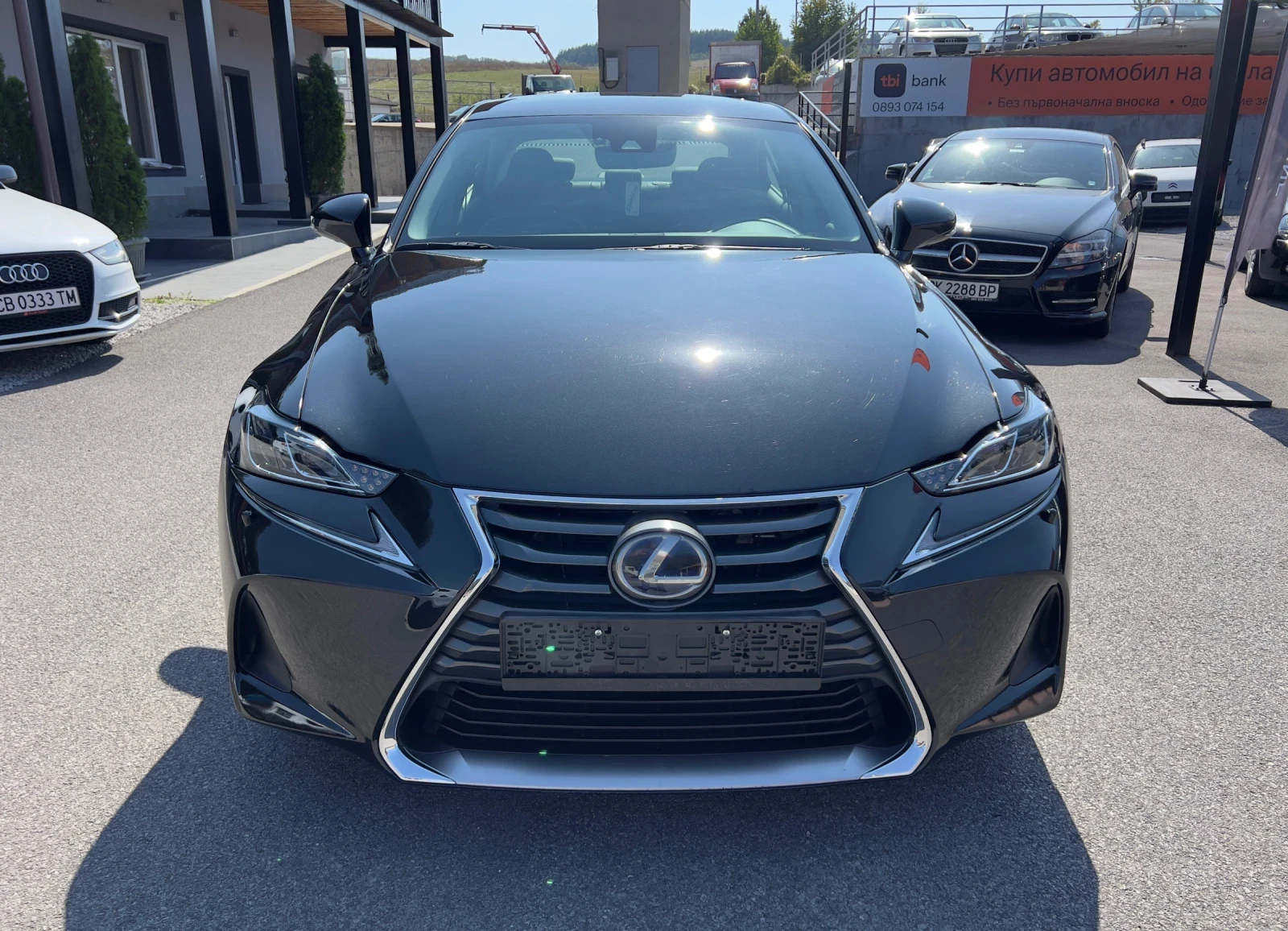 Lexus IS 300 2.5 НОВ ВНОС  - изображение 2