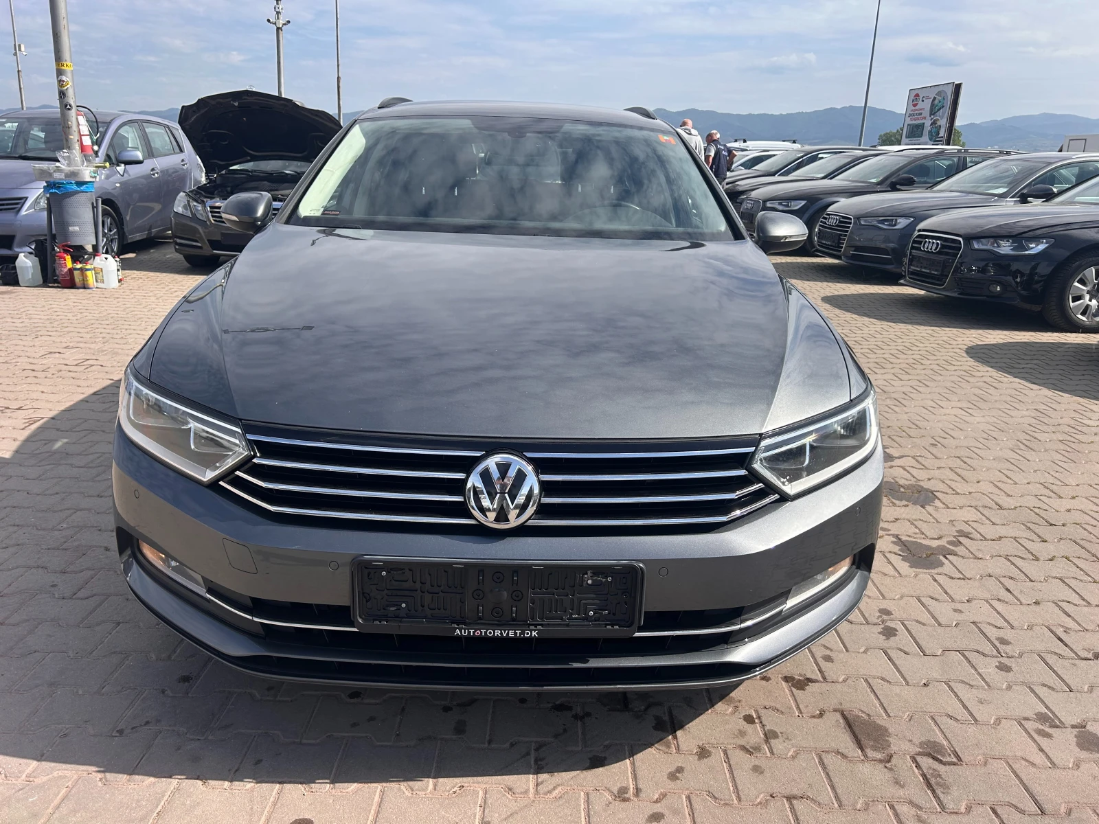 VW Passat 2.0TDI AVTOMAT/NAVI/KAMERA EURO 6 - изображение 3