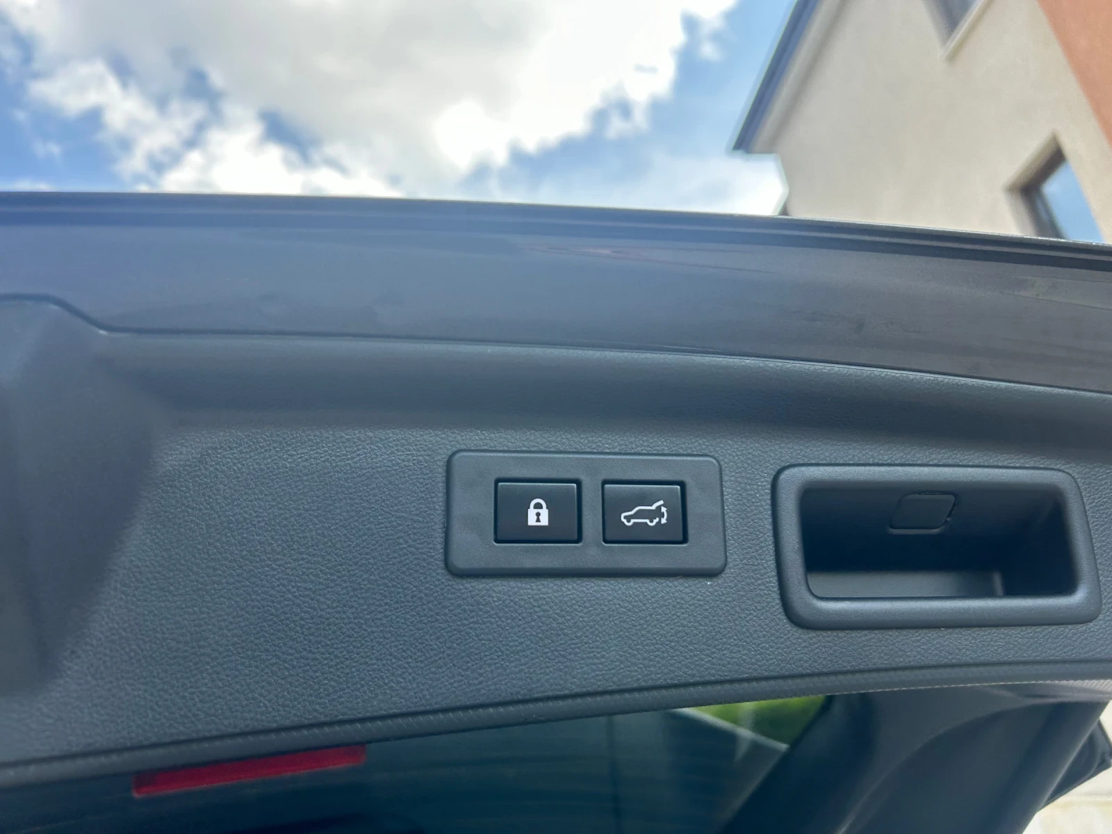 Subaru Forester PREMIUM 4x4 13 000   | Mobile.bg   15