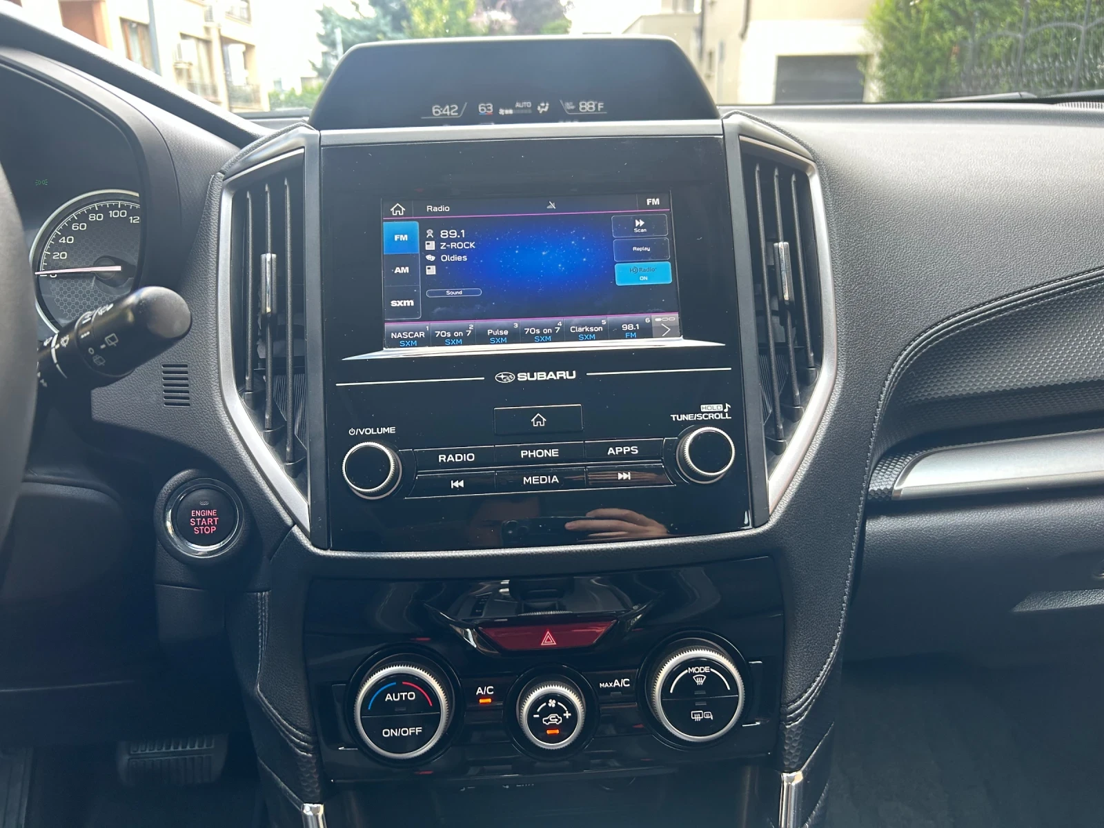 Subaru Forester PREMIUM 4x4 13 000   | Mobile.bg   12