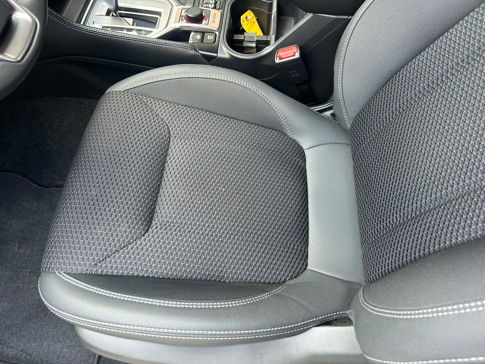 Subaru Forester PREMIUM 4x4 13 000 КМ НОВА - изображение 8