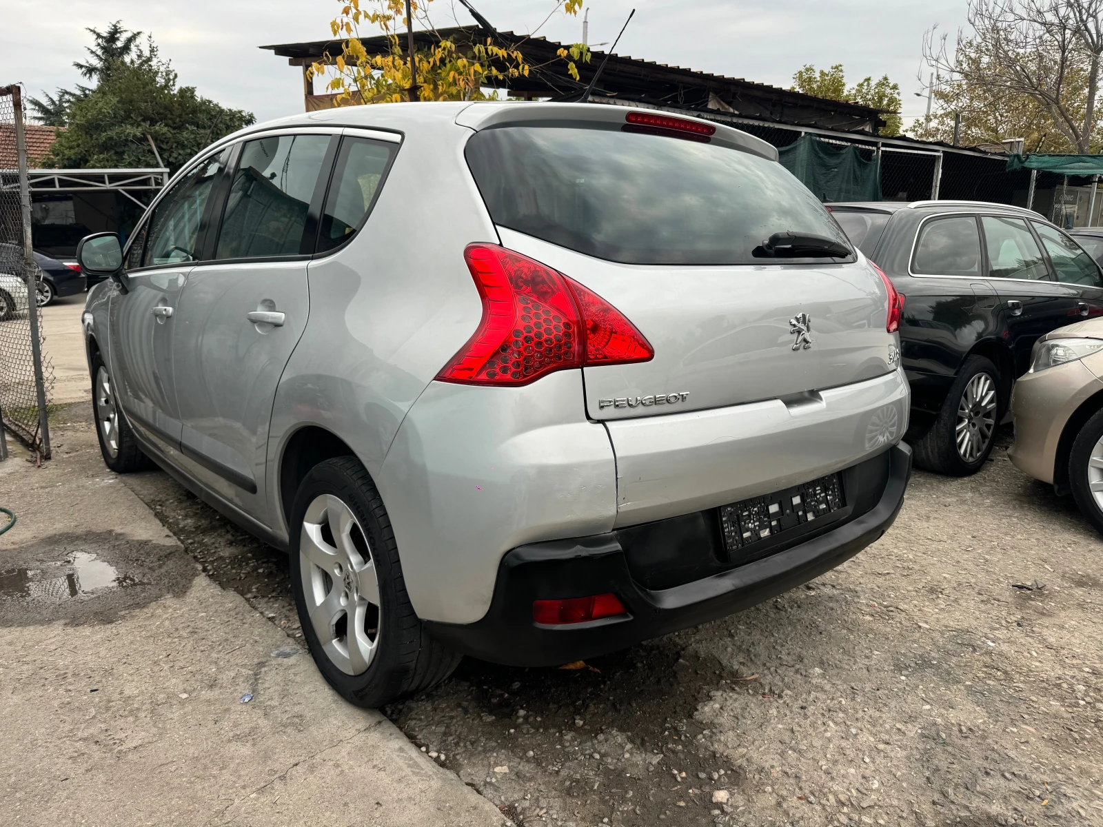 Peugeot 3008 1.6i 120HP 6 SKOROSTI 160000KM PANORAMA NOVA 2011G - изображение 6