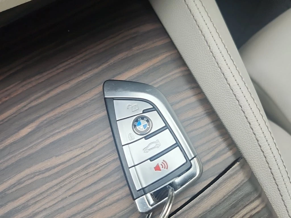 BMW 550 * M550I XDRIVE * CARFAX * БЕЗ ПЪРВОНАЧАЛНА ВНОСКА - изображение 7