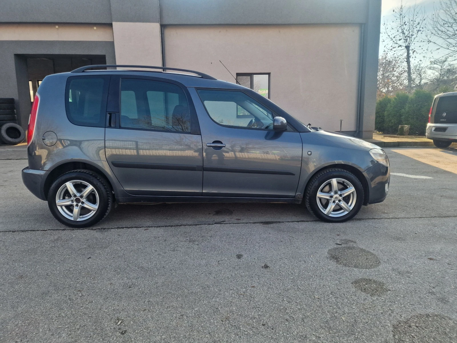 Skoda Roomster 1.9тди клма нов внос - изображение 4