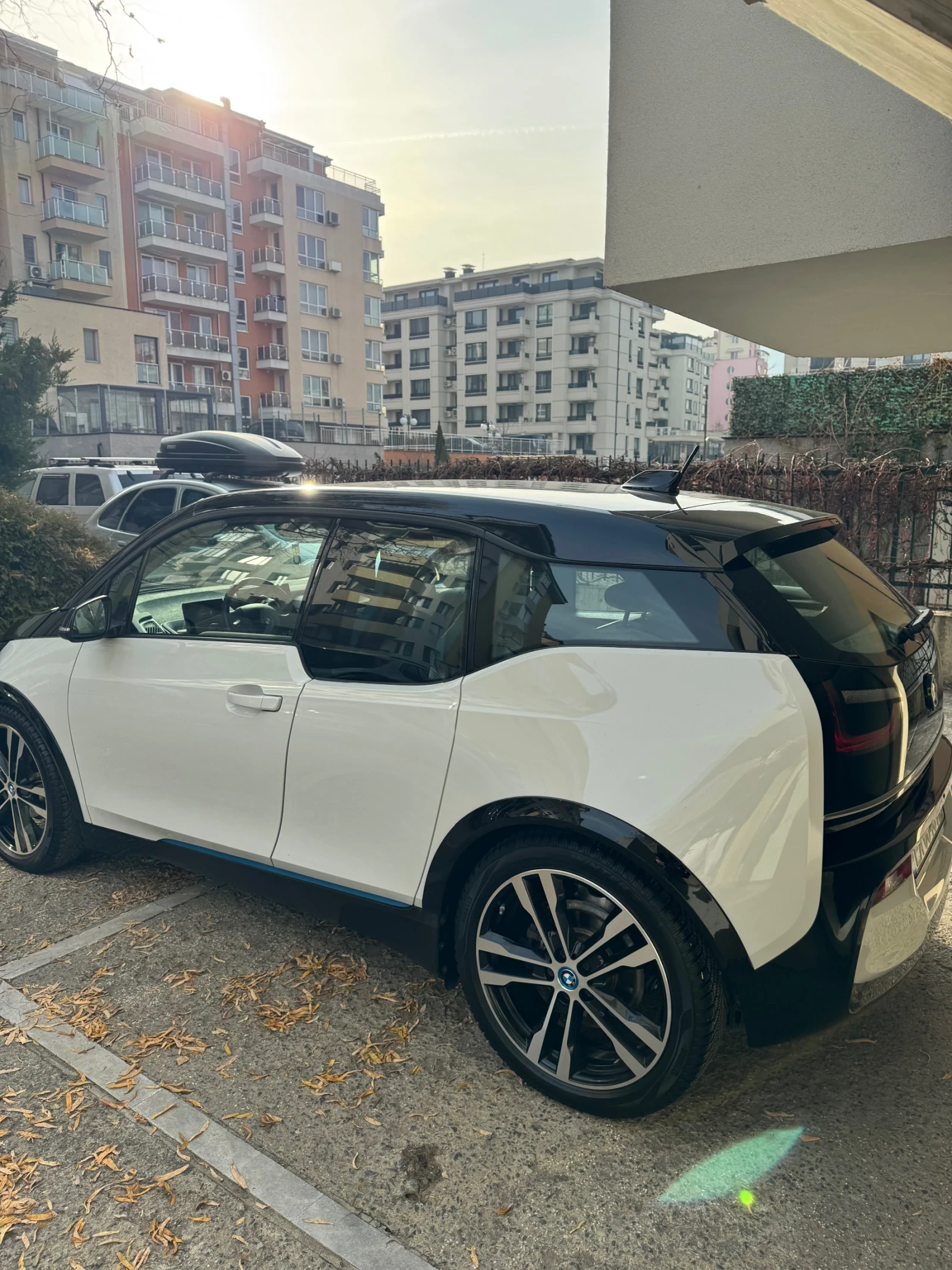 BMW i3 BMW I3S 120ah 2022г. термопомпа, Carplay, Navi - изображение 4