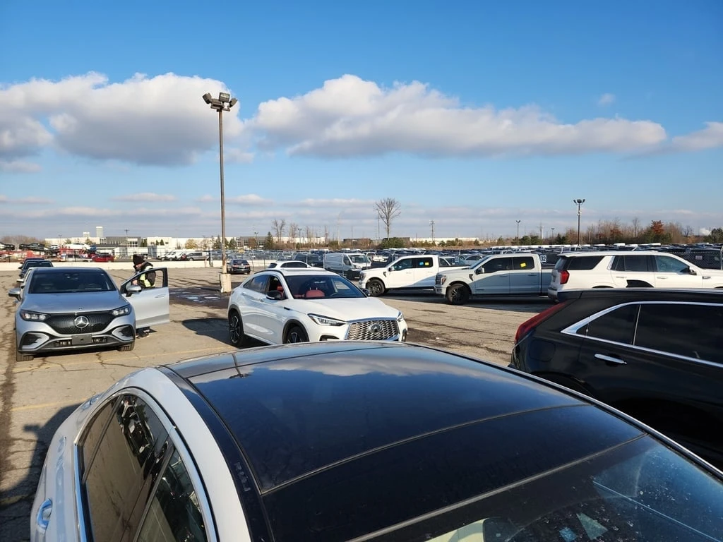 Mercedes-Benz E 350 * CARFAX * ��� ������������ ������ | Mobile.bg � ����������� 16