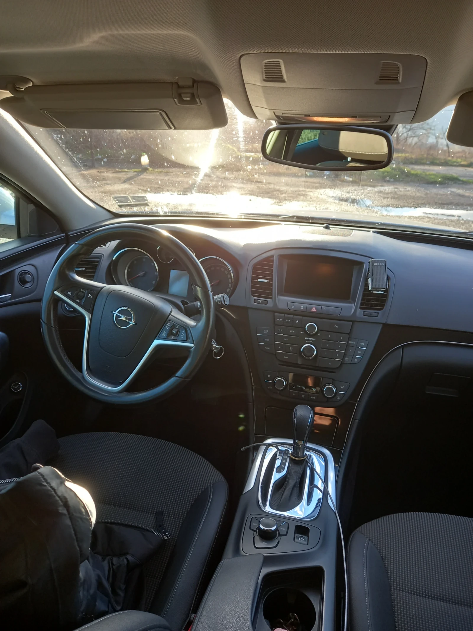 Opel Insignia  - изображение 10