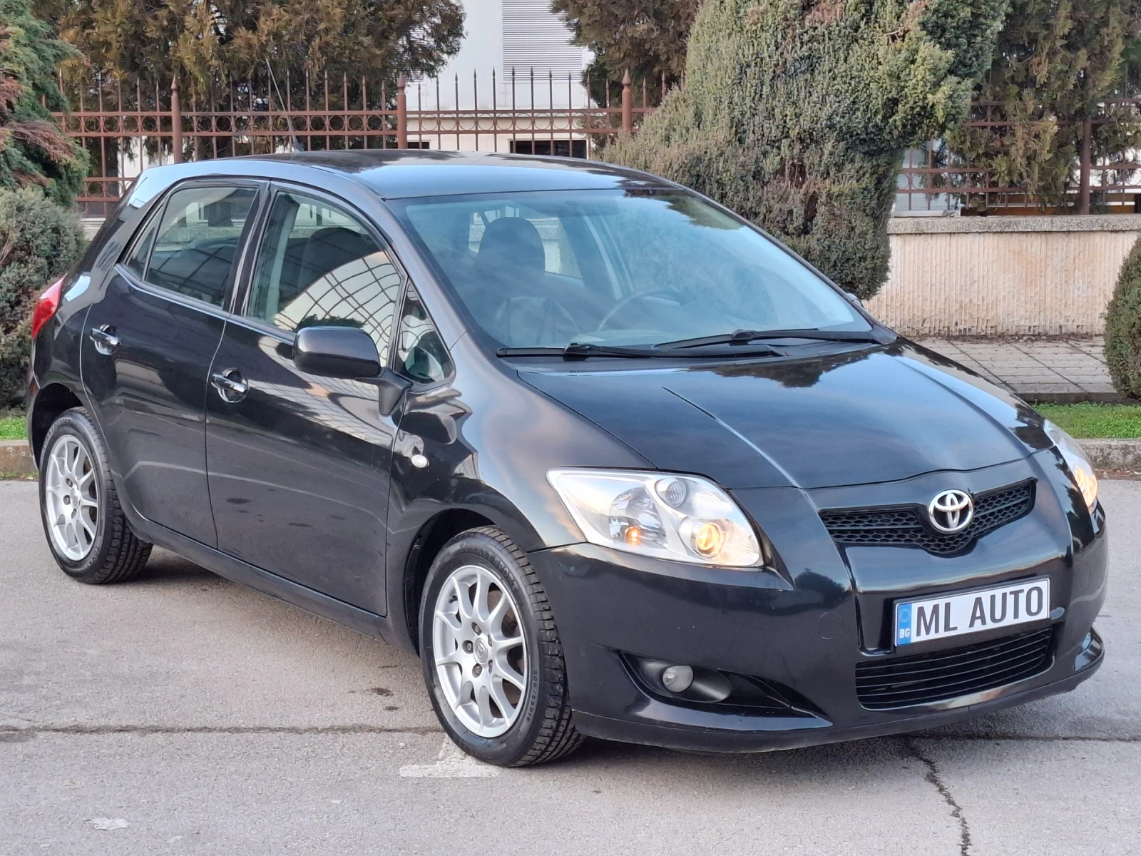 Toyota Auris 2.0D4D 126hp * КЛИМАТРОНИК * EURO 4 * ЛИЗИНГ *  - изображение 3
