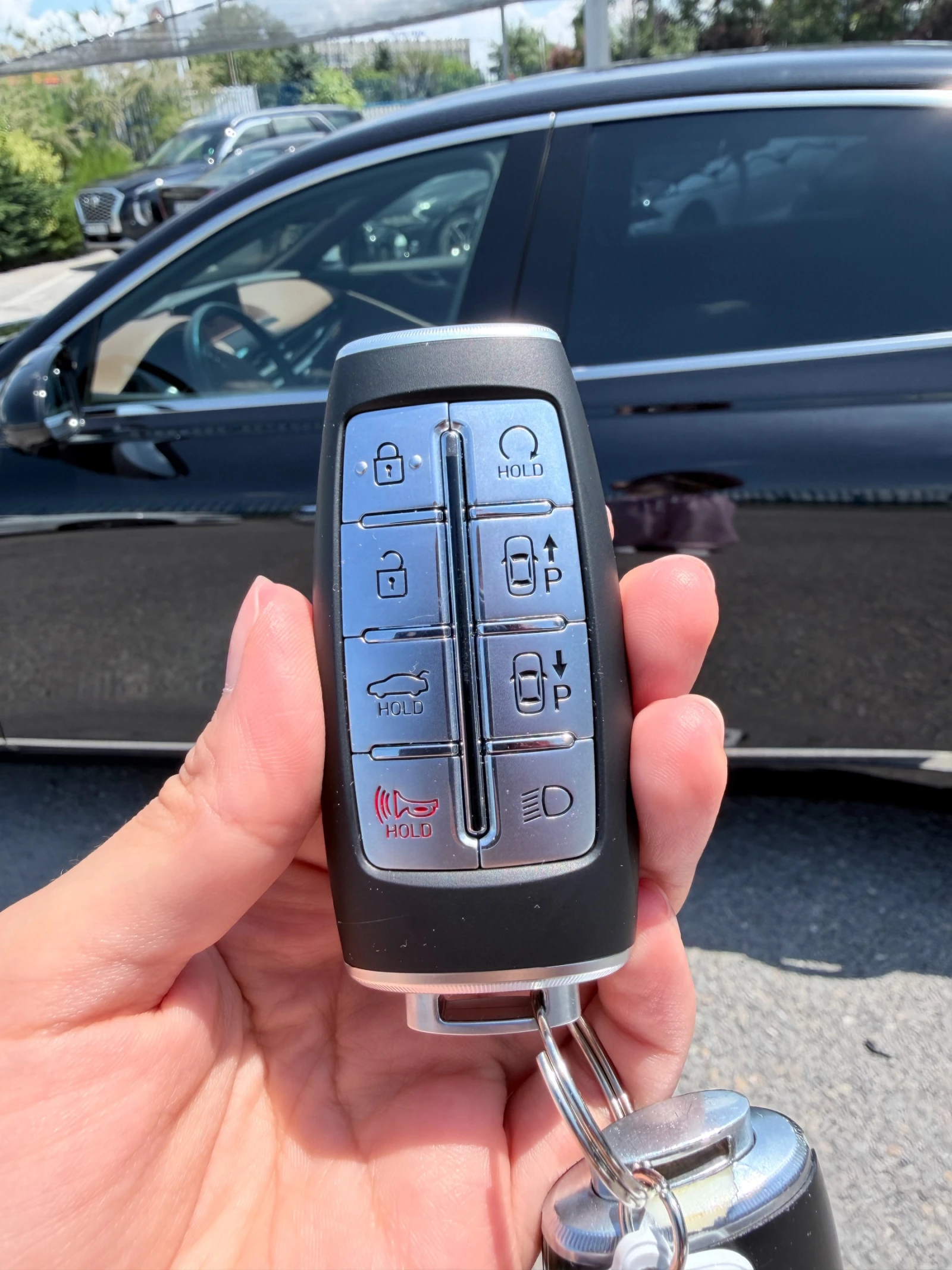 Genesis G80 Гаранция до 2г., Автосервиз, Резервни части сигурн, снимка 4 - Автомобили и джипове - 53929661