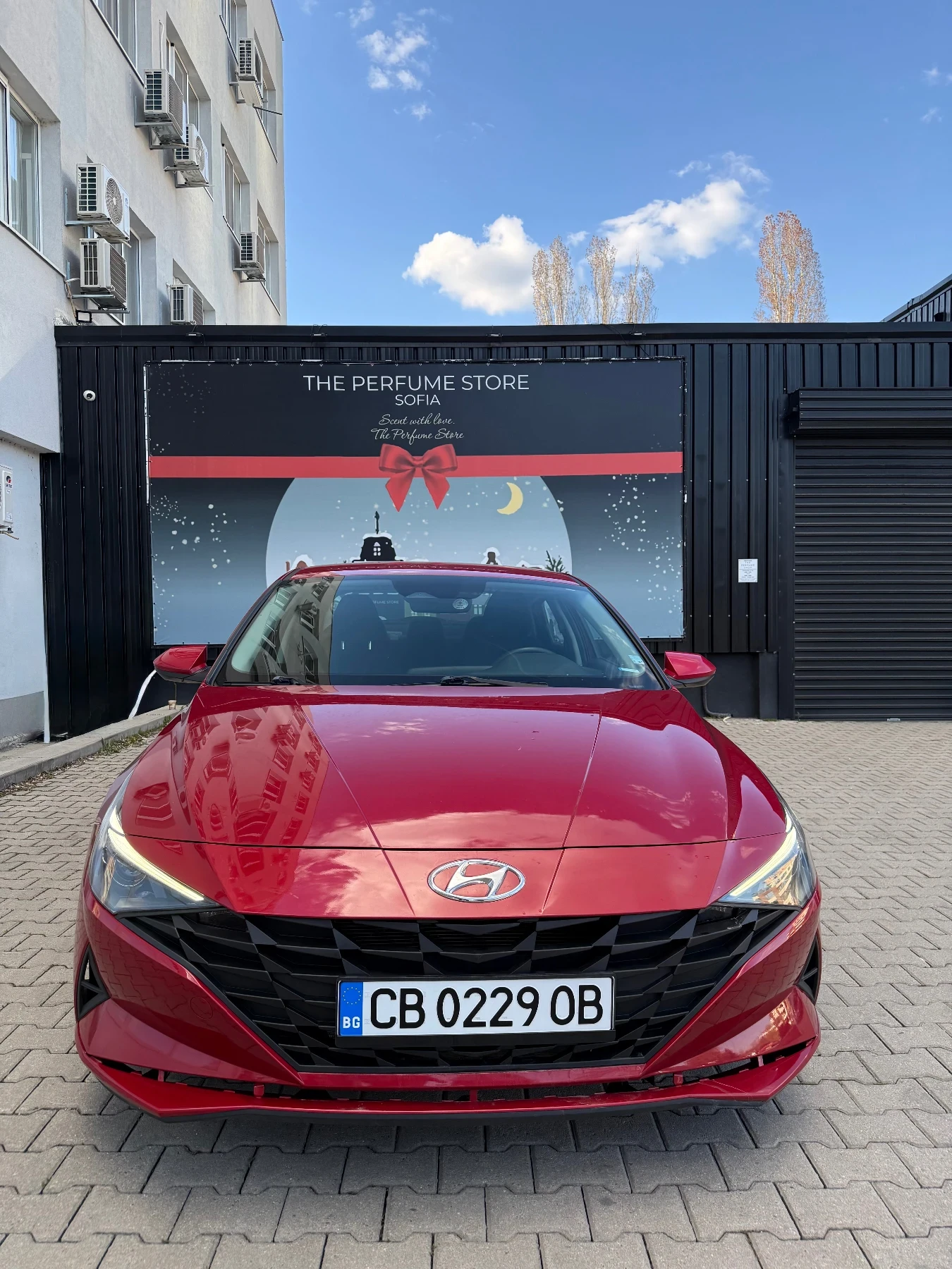 Hyundai Elantra 2.0 2023 бензин 8 скорости и автомат, снимка 2 - Автомобили и джипове - 54102220