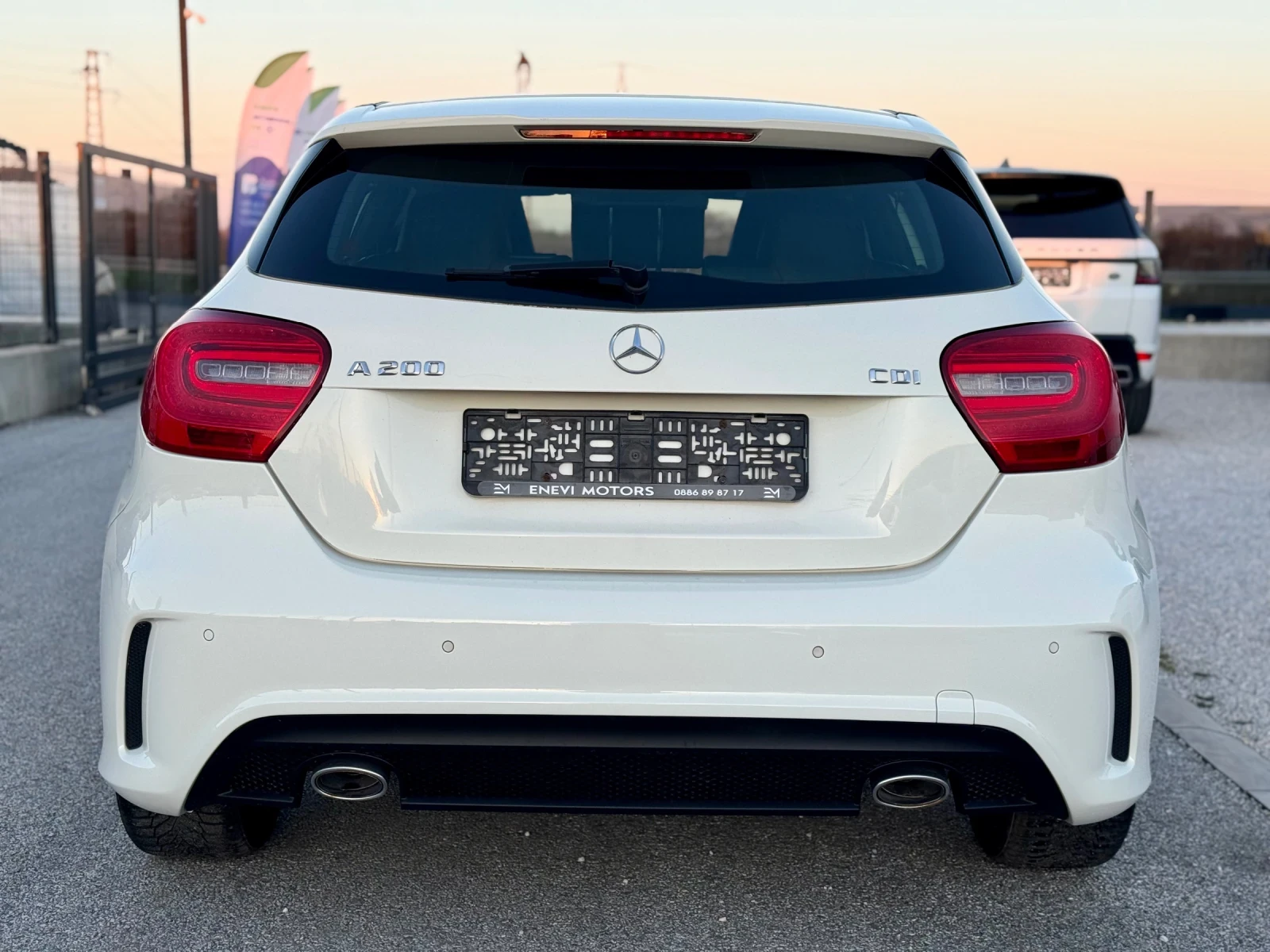 Mercedes-Benz A 200 AMG premium, снимка 5 - Автомобили и джипове - 54140987