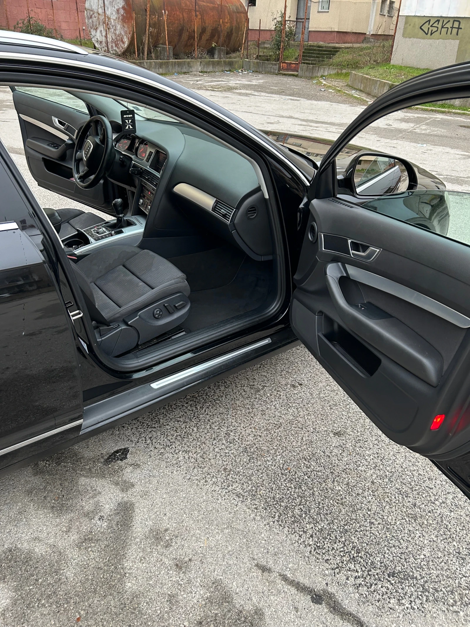 Audi A6, снимка 8 - Автомобили и джипове - 54164504