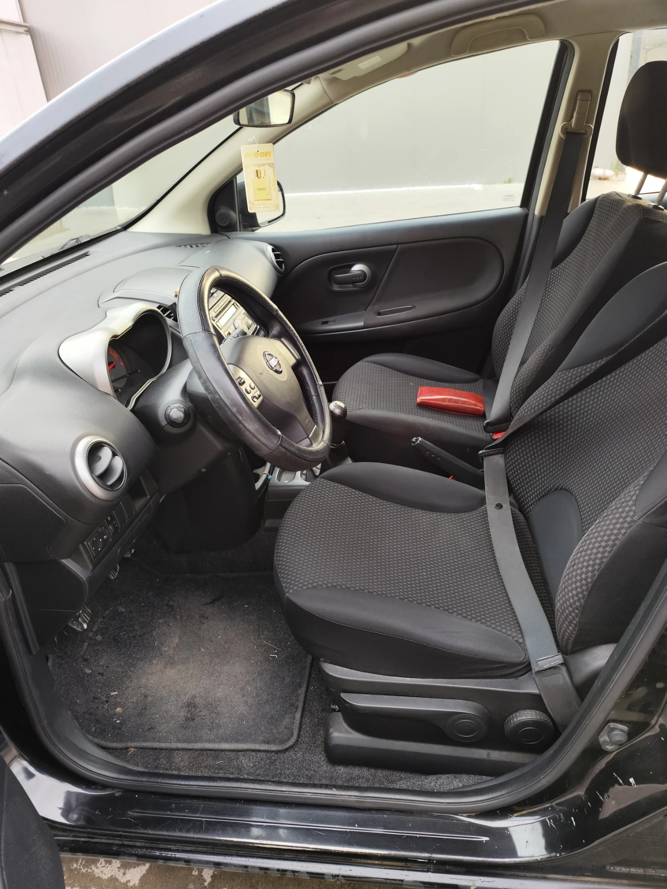 Nissan Note, снимка 7 - Автомобили и джипове - 54208552